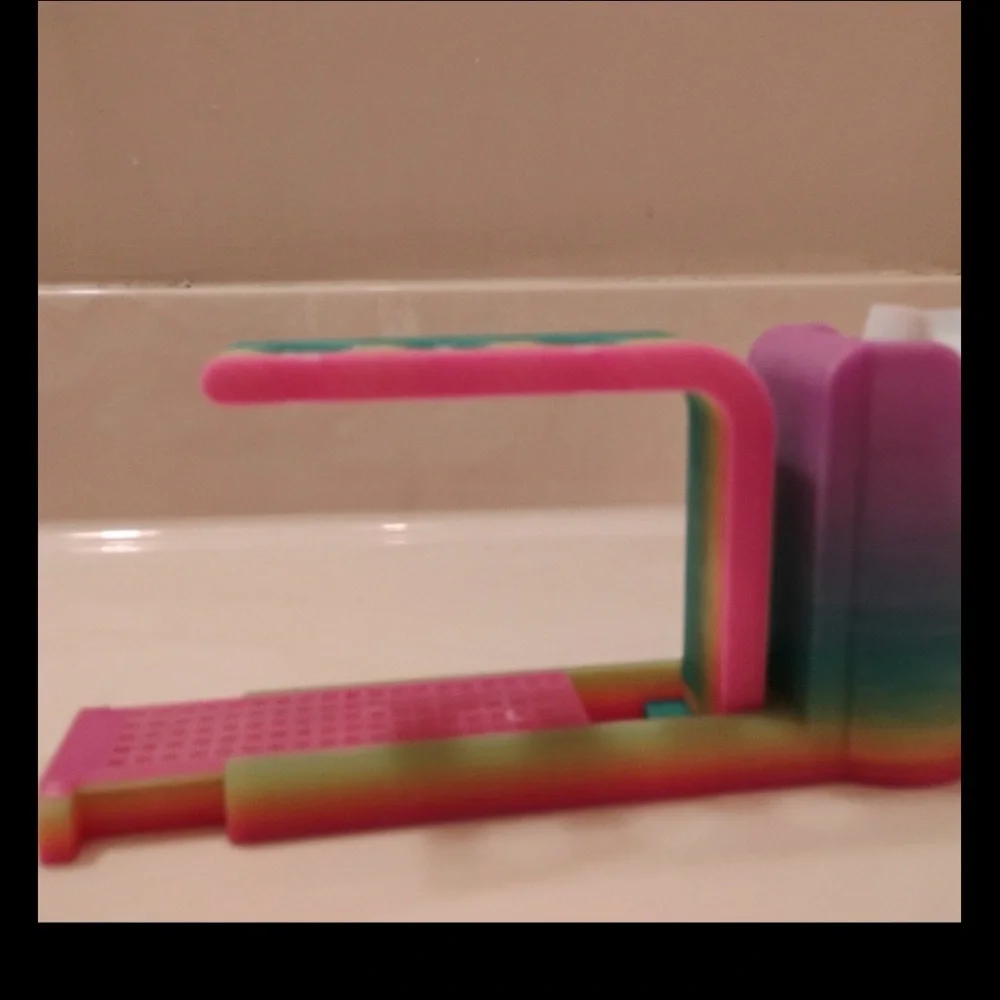 Custom 3D printed toothbrush & toothpaste holder